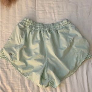 LULU LEMON SHORTS